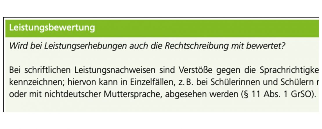 Ausschnitt aus einer amtlichen Info-Box „Leistungsbewertung": Frage, ob bei Leistungserhebungen auch die Rechtschreibung mit bewertet wird, mit Antwort zur Kennzeichnungspflicht nach § 11 Abs. 1 GrSO (Fassung bis 2024)